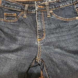 SOLD**Jeans size 2 universal thread